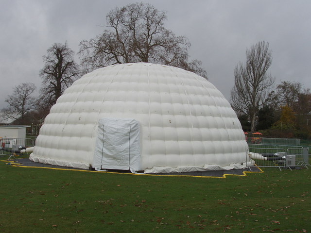 File:At Christmas, Igloo at Kew will have snow - geograph.org.uk - 629824.jpg