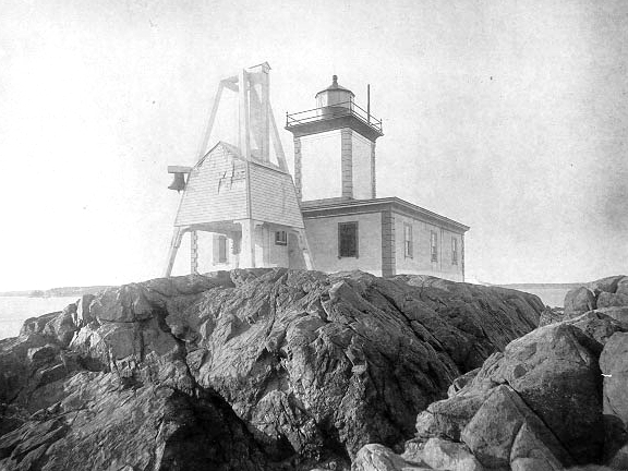 Photo of Avery Rock Light