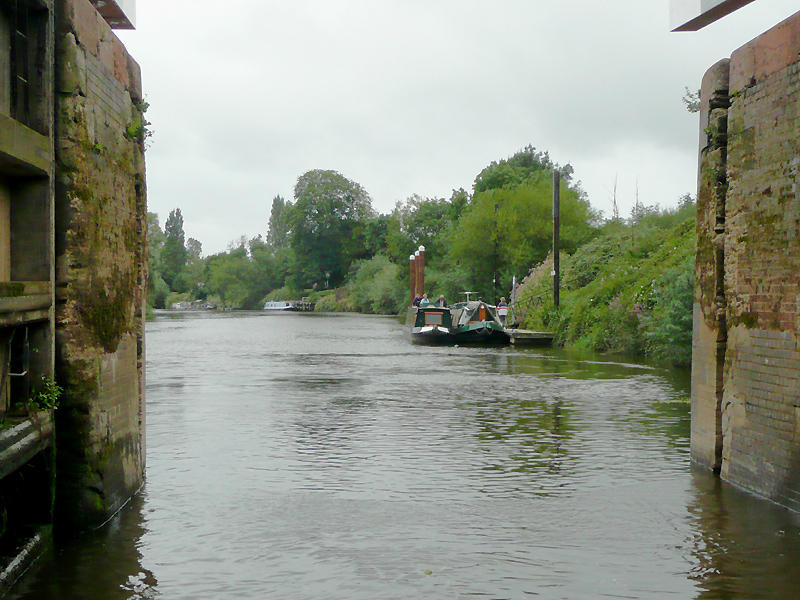 File:Bevere Lock on the River Severn ^6, Worcestershire - geograph.org.uk - 2305122.jpg