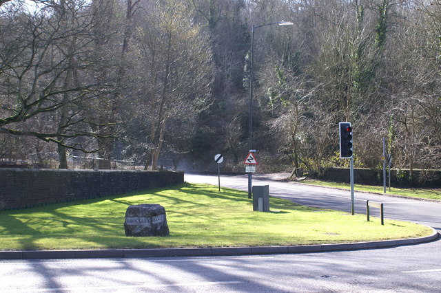 File:Brockley Combe Entrance - geograph.org.uk - 128036.jpg