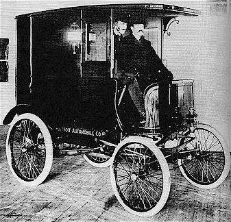 File:Detroit Automobile Company Delivery Truck 1900.jpg