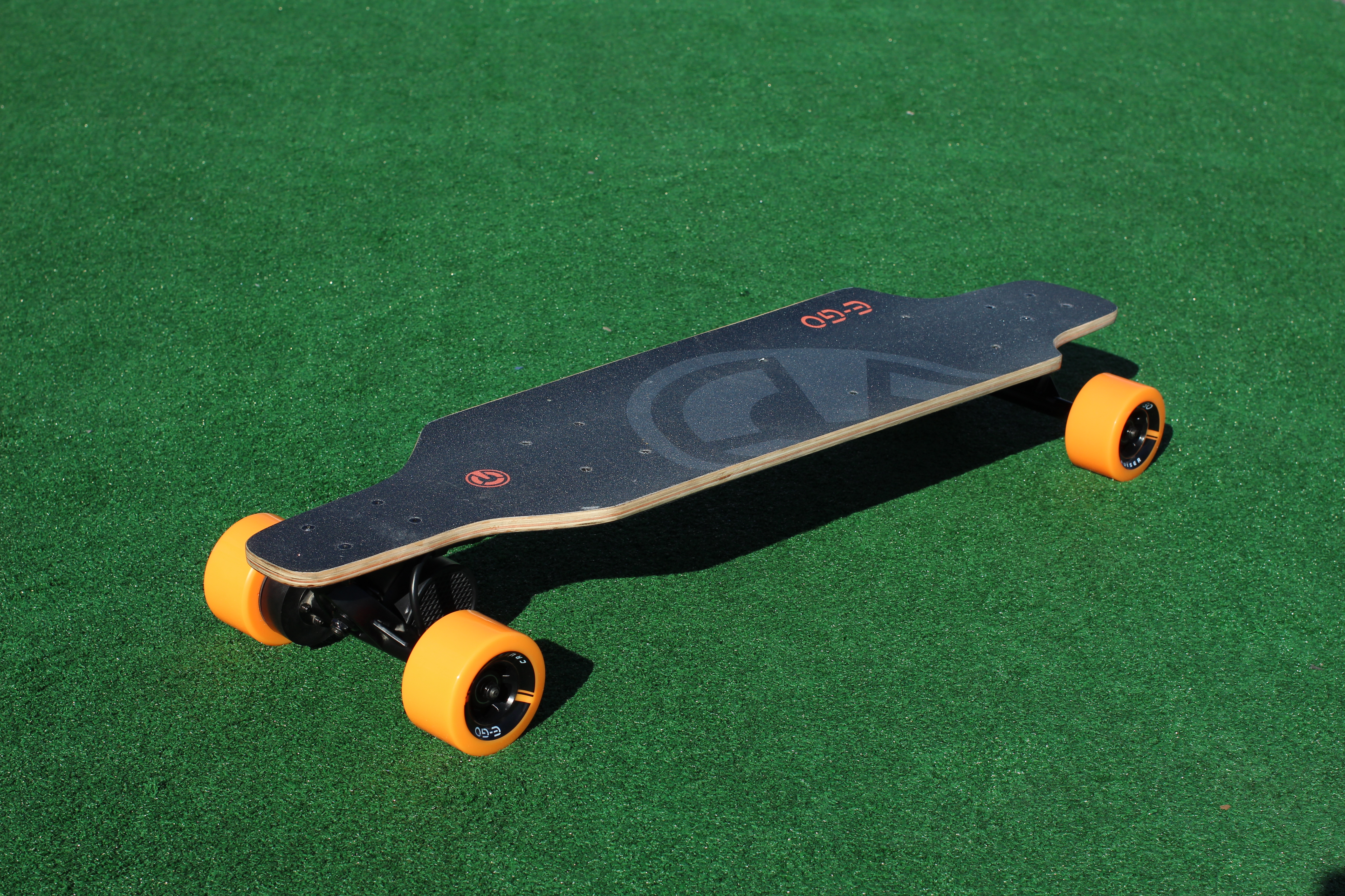 longboard (15207951965).jpg - Wikimedia