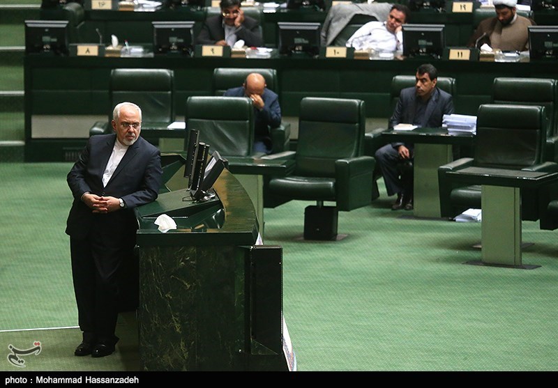 File:Mohammad Javad Zarif speaking in the Iranian Parliament over JCPOA 02.jpg