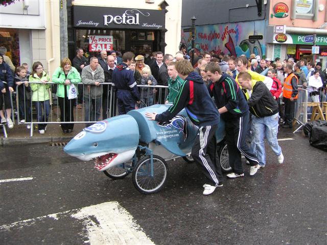 File:Soapbox derby, Dungannon - geograph.org.uk - 1469963.jpg