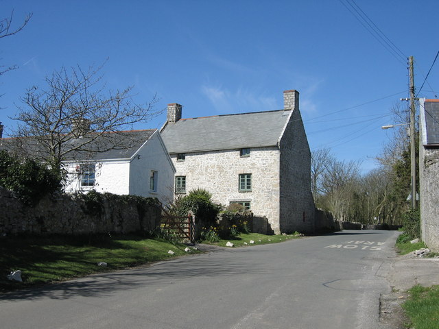 File:St.Donat’s Village, Vale of Glamorgan.jpg