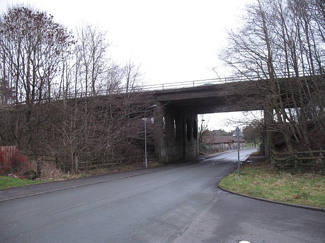 File:Under the M80, Denny - geograph.org.uk - 1129035.jpg