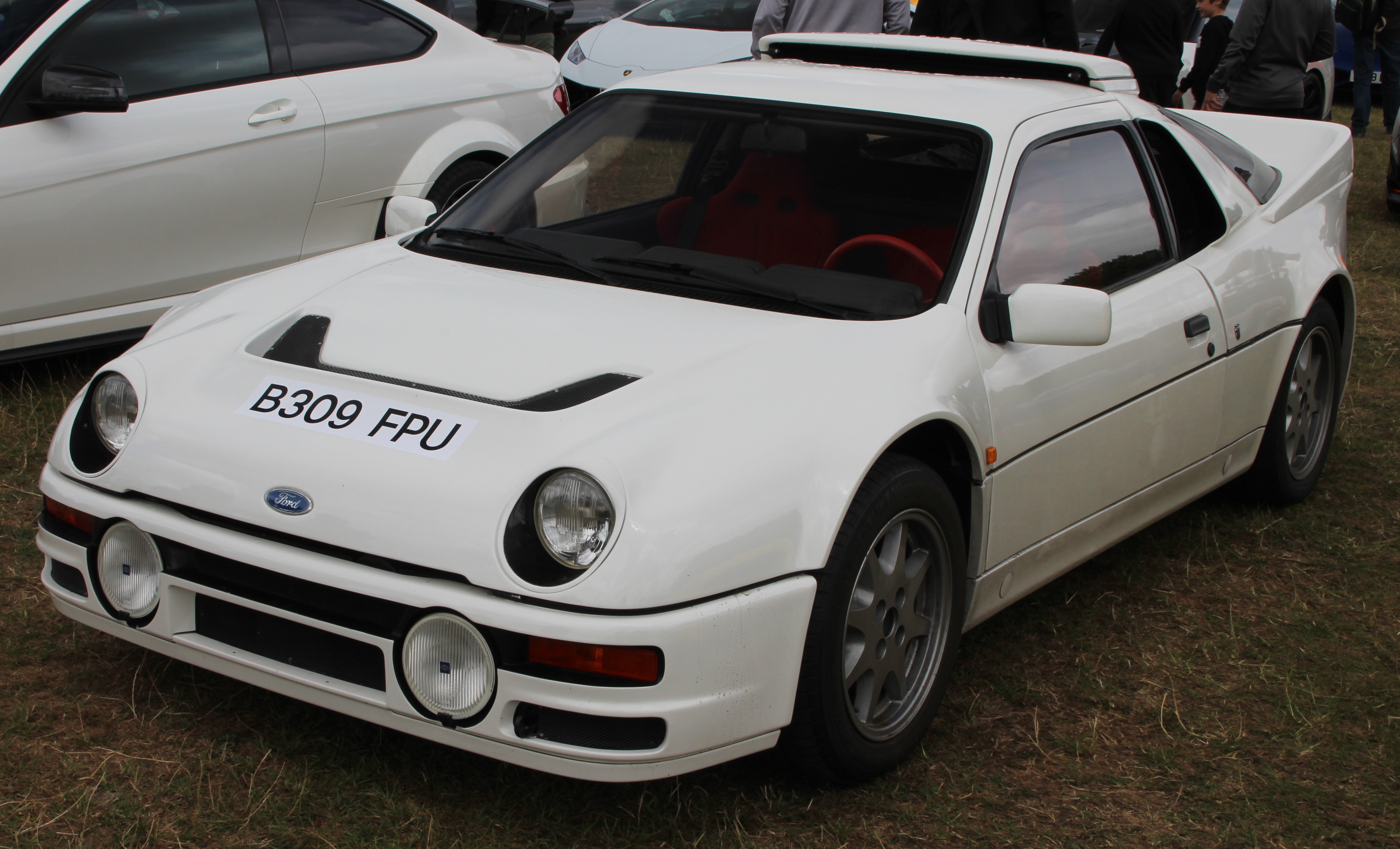 Ford RS200 - Wikipedia