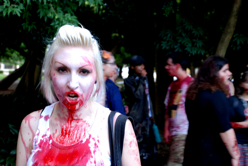 File:Zombie Walk Porto Alegre (2118788779).jpg