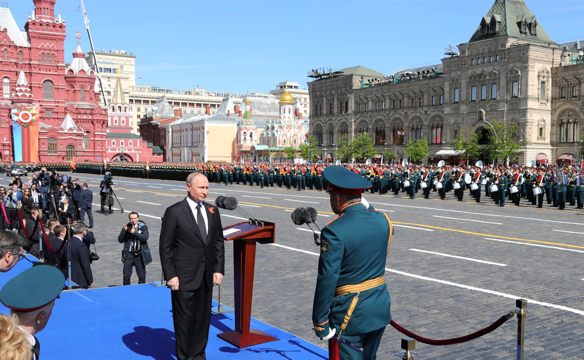 путин на площади