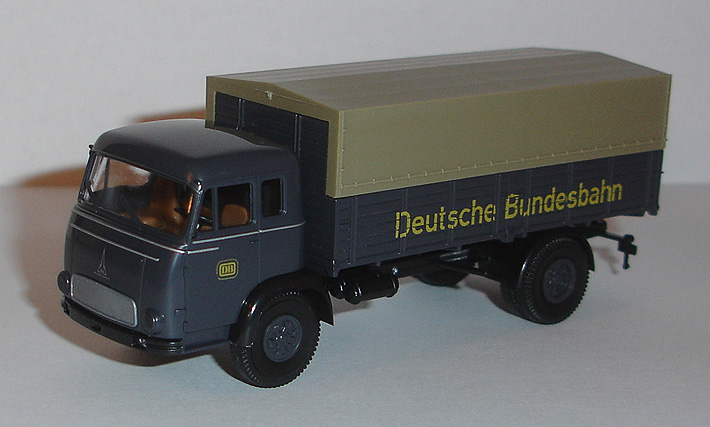 File:Automodell-Brekina-Magirus-Pluto-LKW-Deutsche-Bundesbahn.jpg