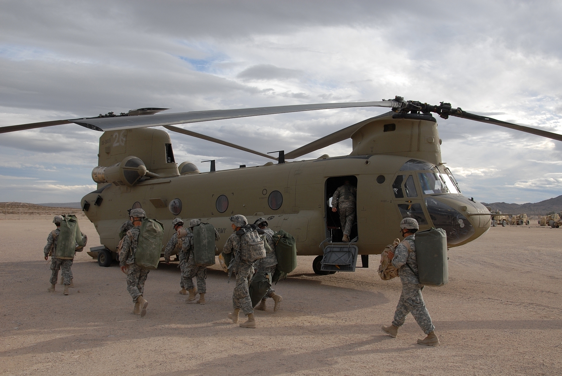 file-ch-47f-at-ntc-2008-jpg-wikipedia-the-free-encyclopedia