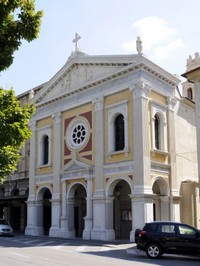 File:Chiesa dei santi Rocco e Domenico in Conegliano (TV).jpg