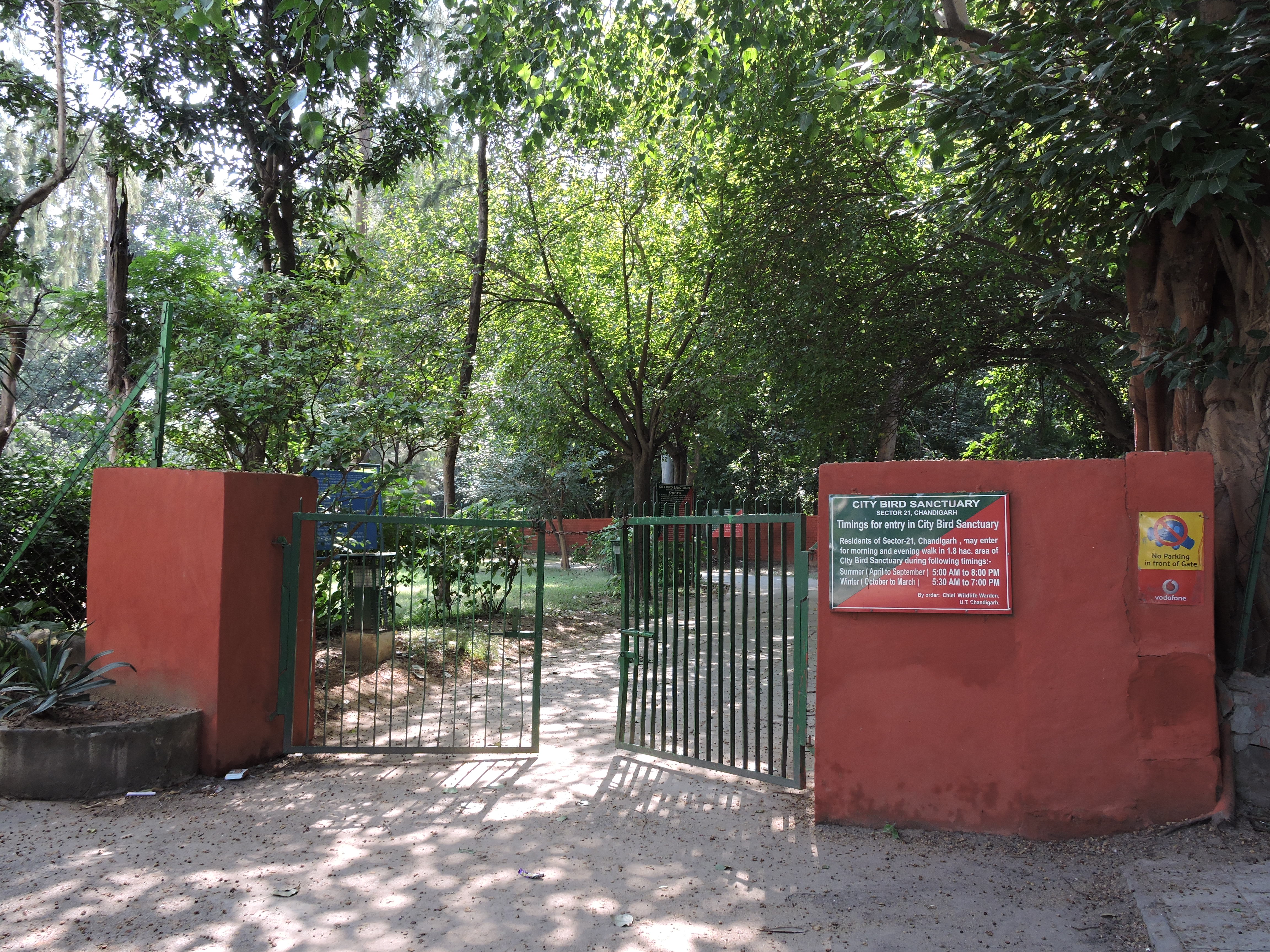 Parrot Bird Sanctuary Chandigarh Wikipedia