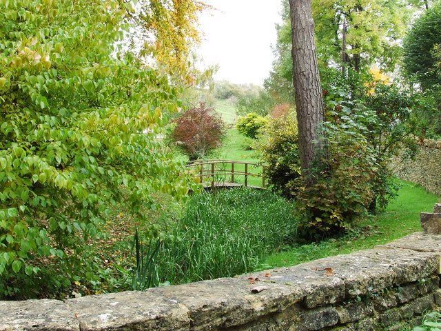 File:Footbridge over stream in garden - geograph.org.uk - 1551171.jpg