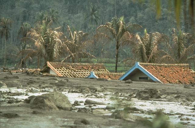 File:Galunggung lahar.jpg