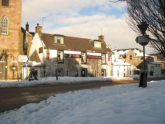 File:Jolly Beggars, Milnathort - geograph.org.uk - 1654336.jpg