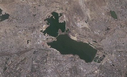 File:Lake Boyukshor (Baku, Azerbaijan, satellite image, LandSat-5, 2010-09-06, cropped).jpg