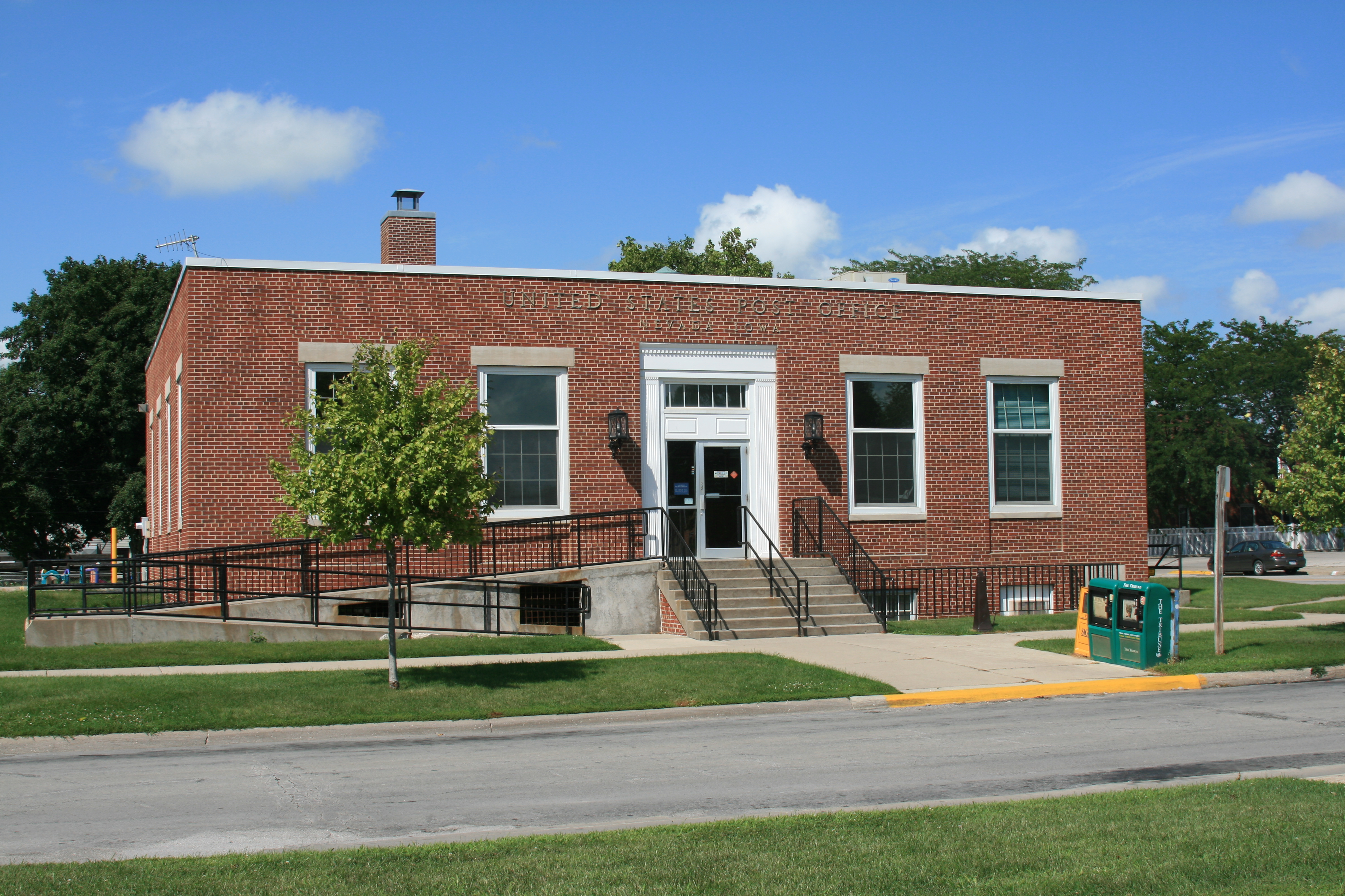 File:Nevada Iowa 20090816 Post  - Wikimedia Commons