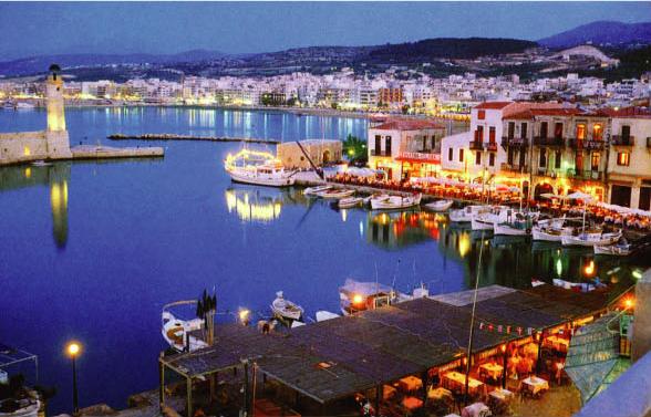 File:Rethymnon-harbour-at-night.jpg