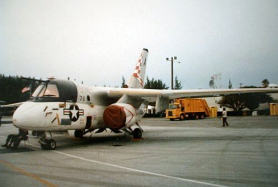 File:S-3A Viking VS-22 at NAS Bermuda.JPG