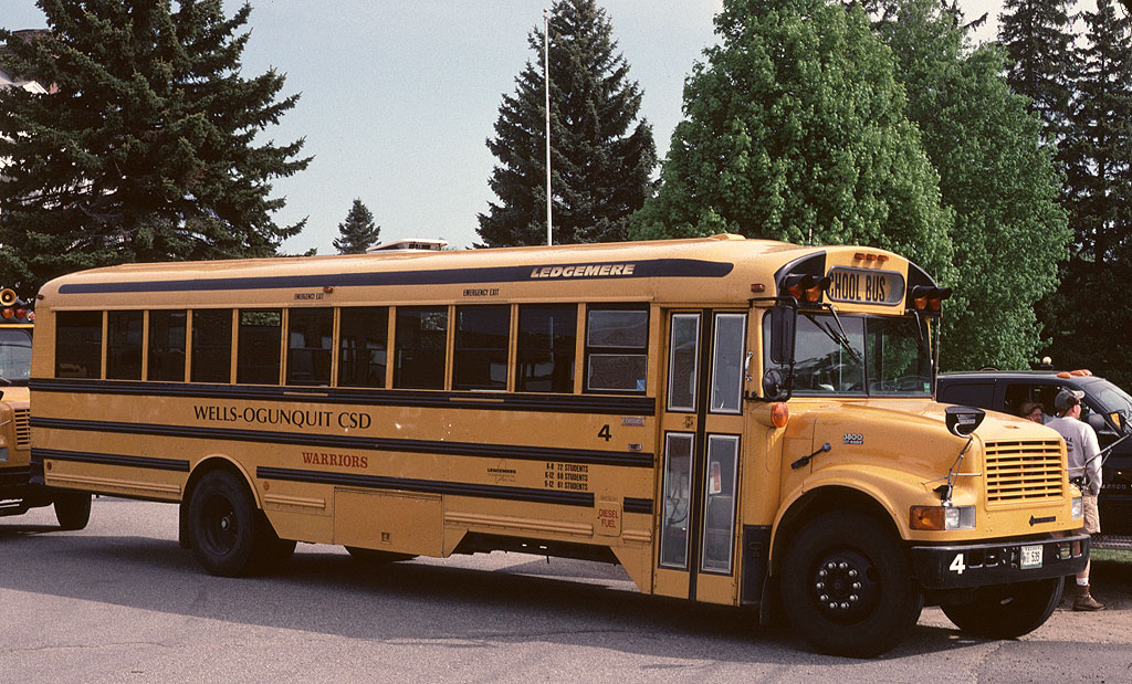 School bus - Wikipedia