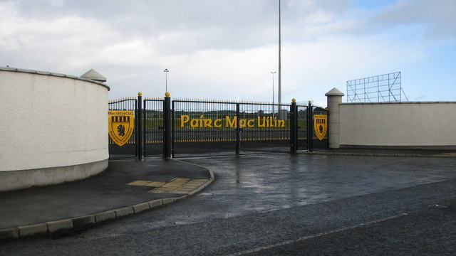 File:Sports ground entrance - geograph.org.uk - 852306.jpg