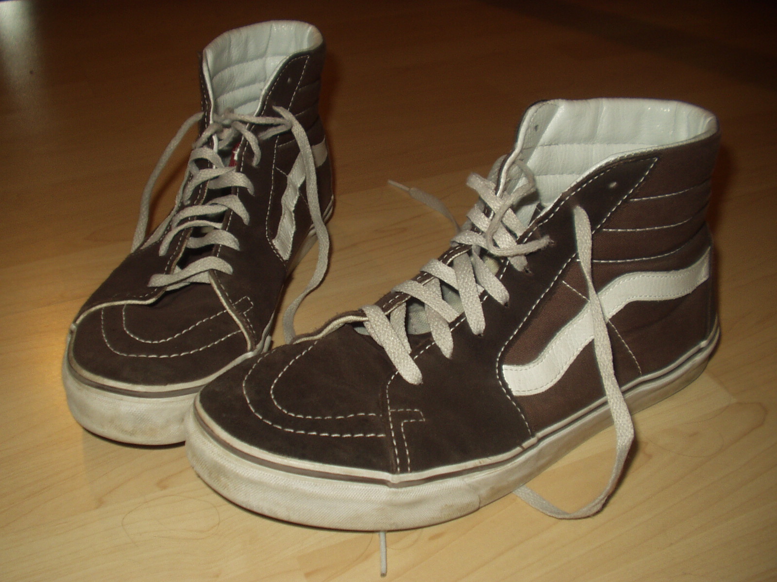 vans shoes owner