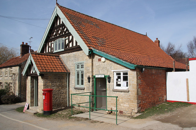 File:Village Hall and Post Office - geograph.org.uk - 1774105.jpg