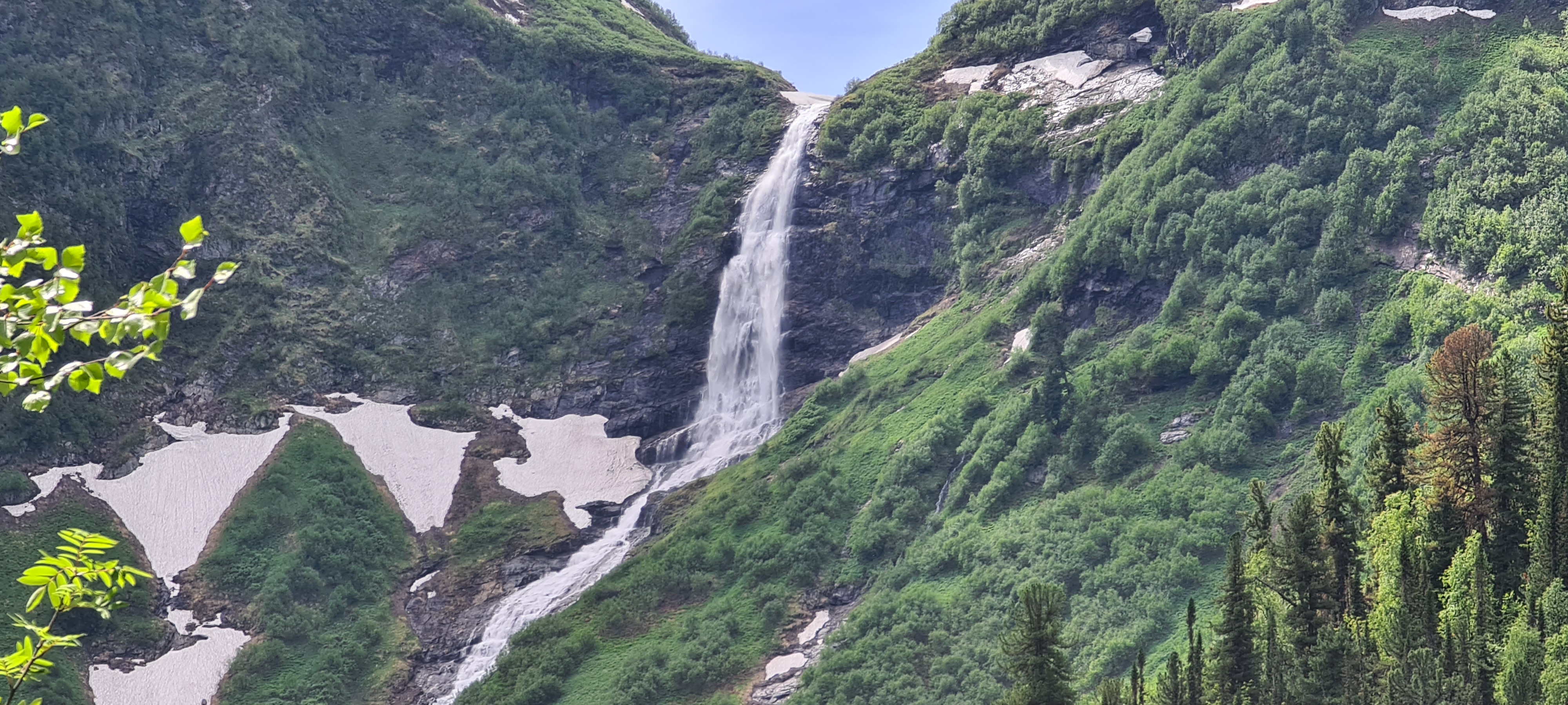 Кинзелюкский водопад красноярский край