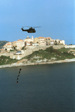 File:Aerocordage-calvi.jpg