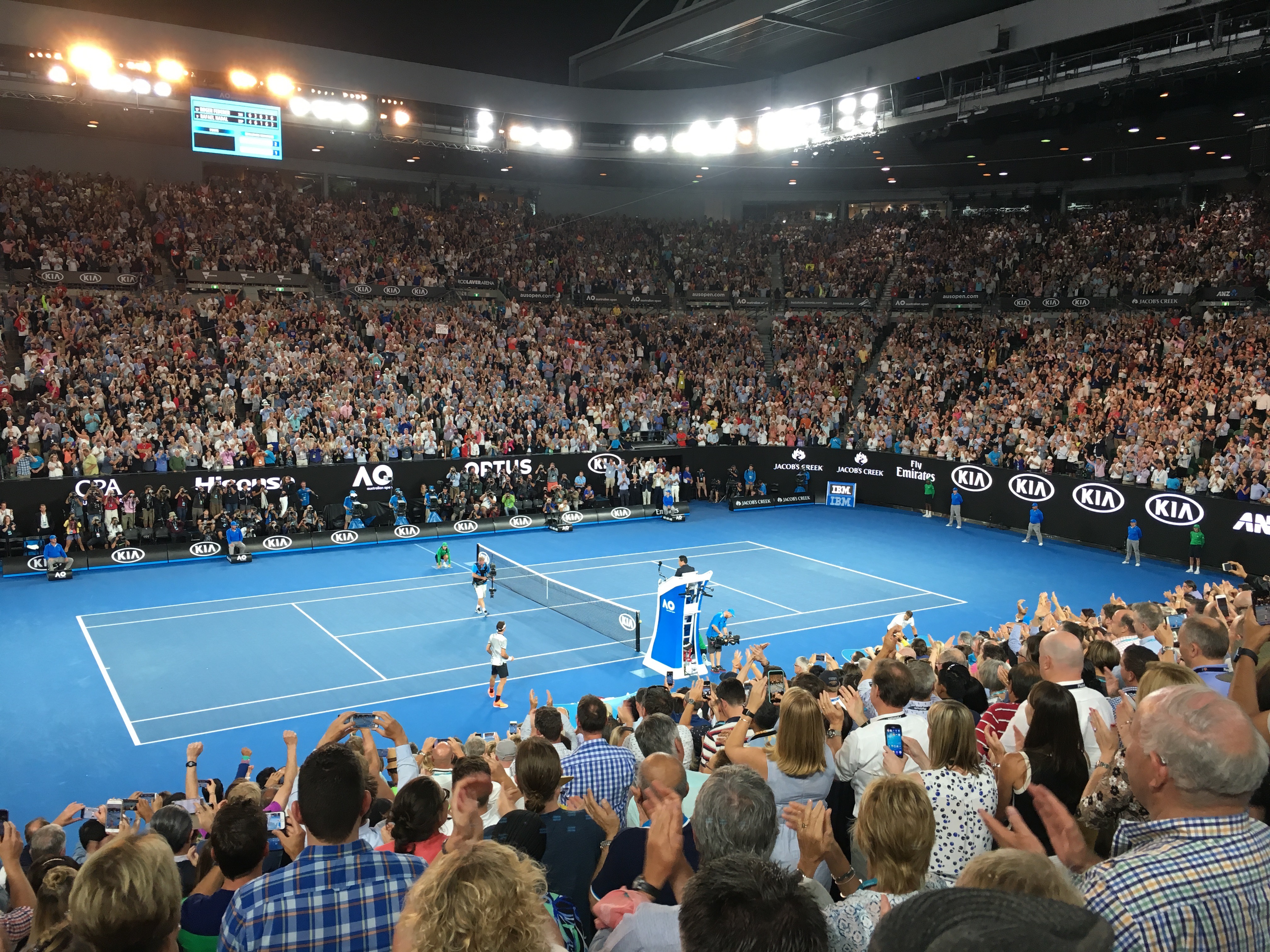 Seks Fighter Tørke File:Australian Open 2017 Final - Roger Federer vs Rafa Nadel  (32604614845).jpg - Wikimedia Commons