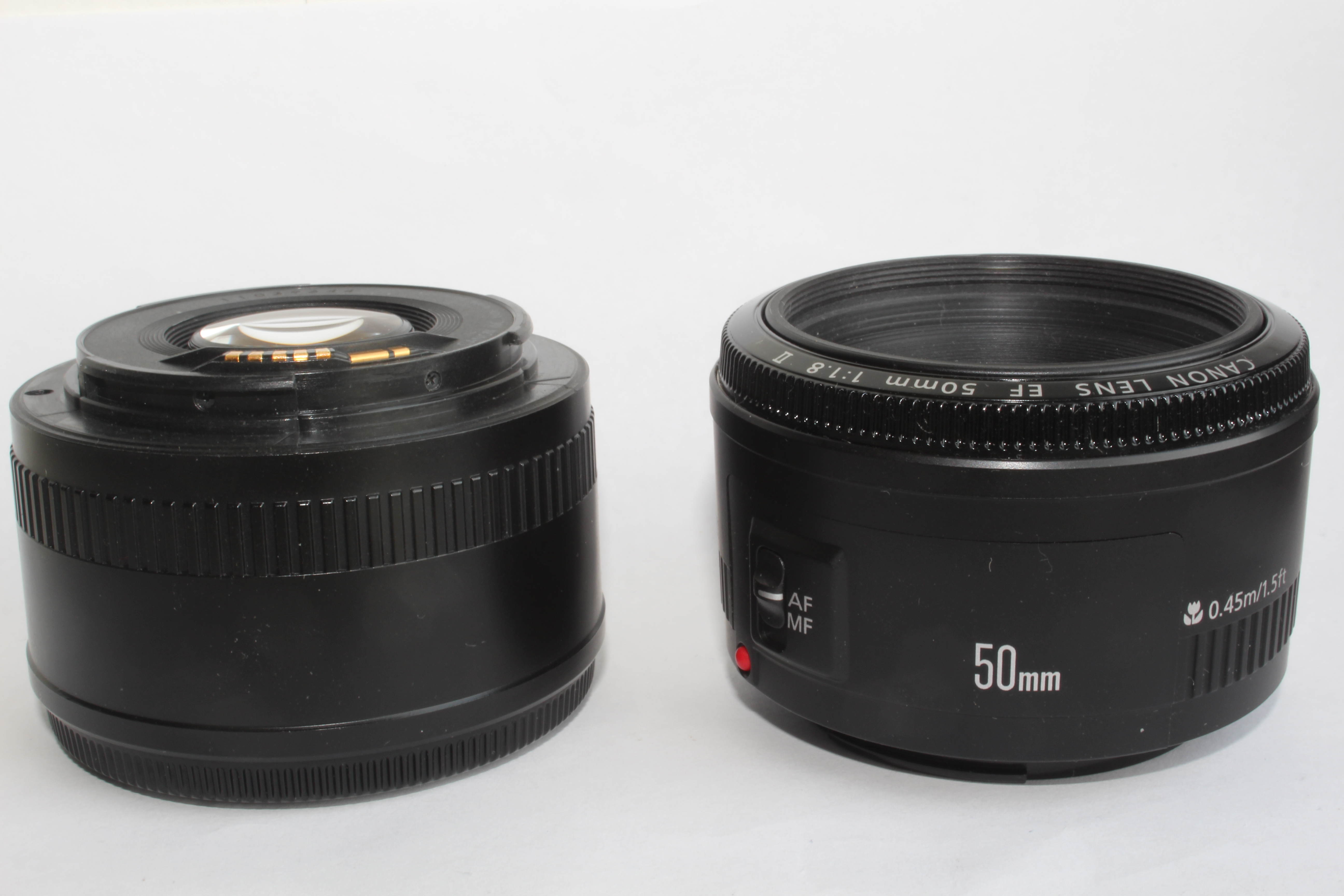 Canon EF 50mm II lens front and rear side-by-side edit1.JPG. d:Special:Enti...