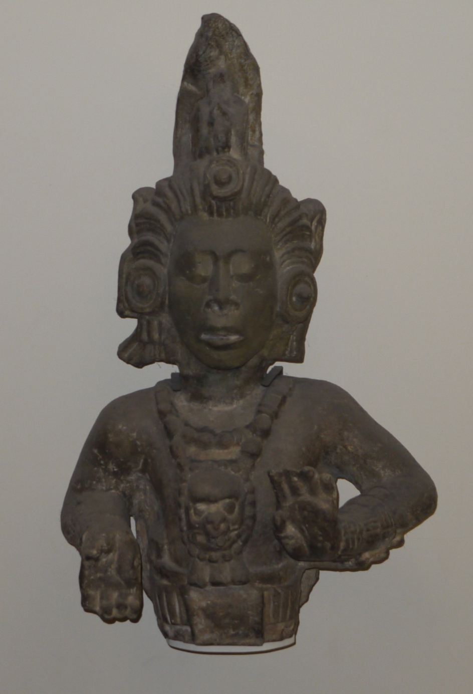 mayan goddess statue