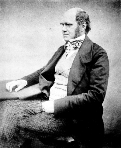 عظماء عرفوا بأسماء أمهاتهم(بالصور) Charles_Darwin_aged_