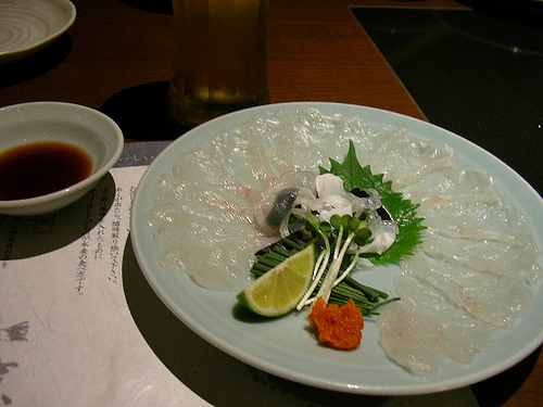 File:Fugo-sashimi.jpg