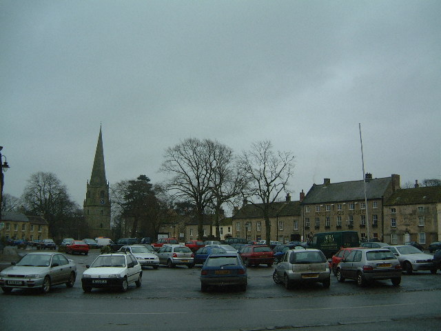 File:Masham Market Place - geograph.org.uk - 118182.jpg