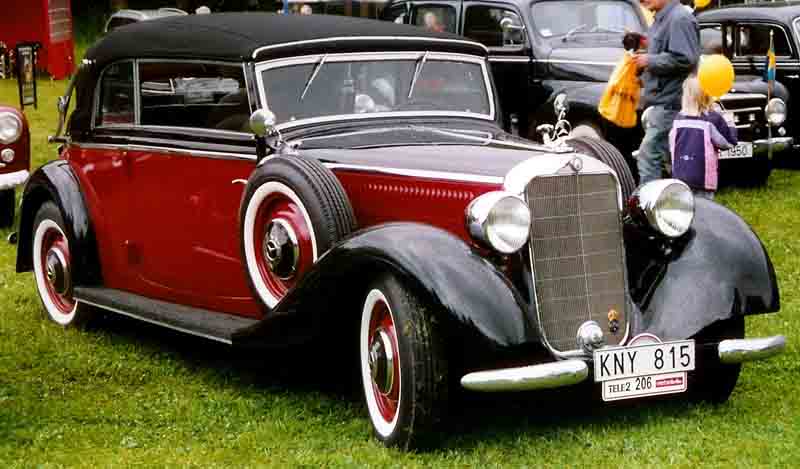 File:Mercedes-Benz 230 Cabriolet 1939.jpg