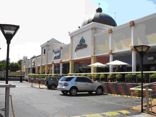 File:Paseo Carmelitas.JPG