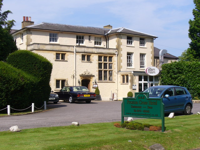 Small picture of Preston Cross Hotel courtesy of Wikimedia Commons contributors