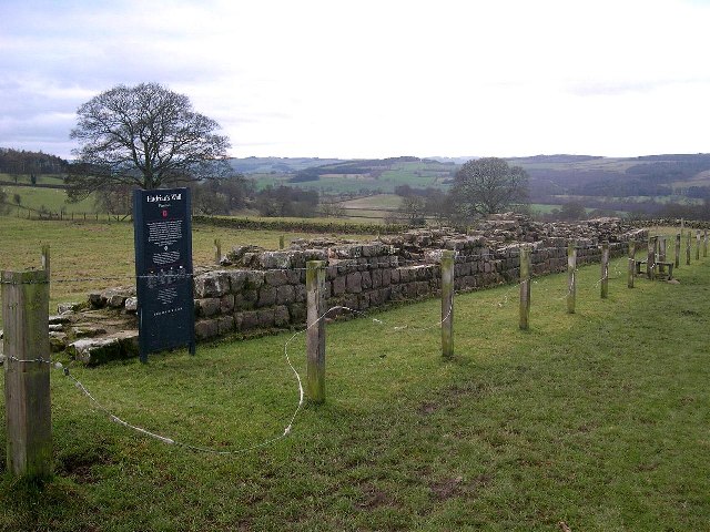 File:Roman Wall at Planetrees - geograph.org.uk - 102078.jpg