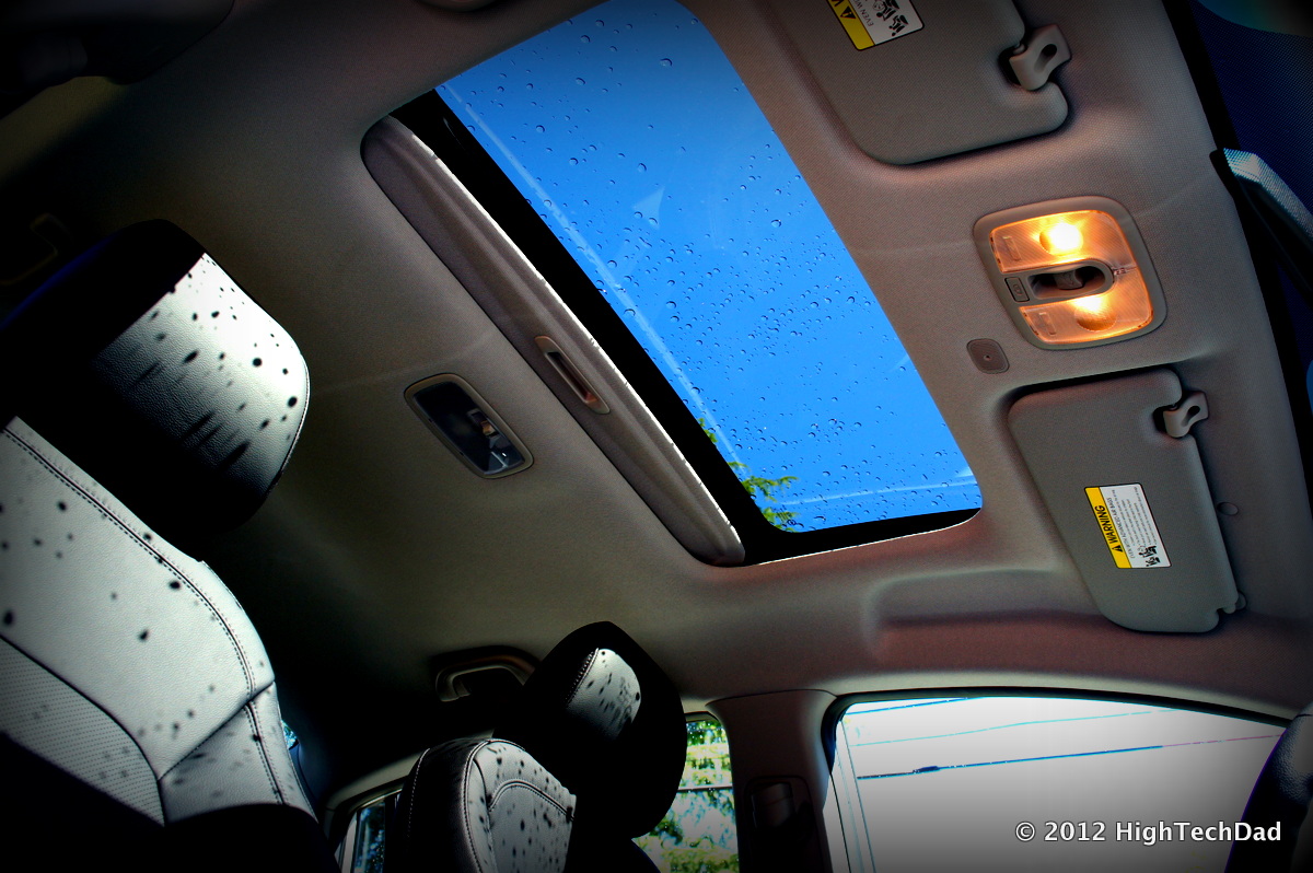 File Sunroof 12 Kia Rio Sx Jpg Wikimedia Commons