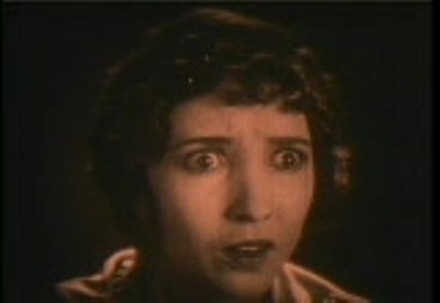 File:The Lost World (1925) - Love.jpg