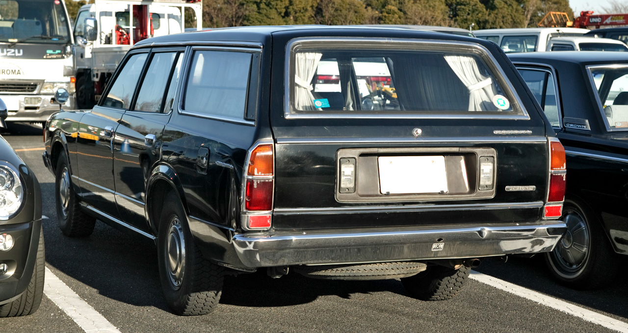 ファイル:Toyota Crown S80 002.JPG - Wikipedia