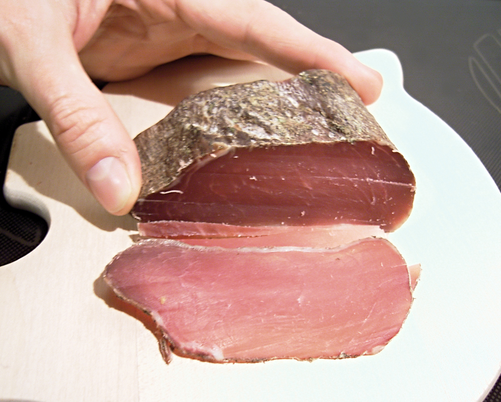 Walliser Trockenfleisch – Wikipedia