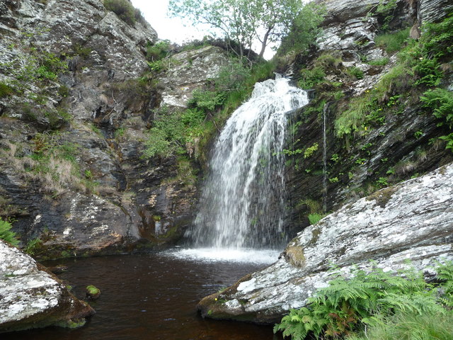 Waterfall on the Upper Ceiriog in July - geograph.org.uk - 2507948