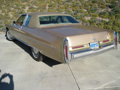 Cadillac Coupe 1975