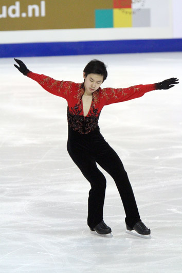 File:2010 Junior Worlds Men - Denis TEN - 2154A.jpg