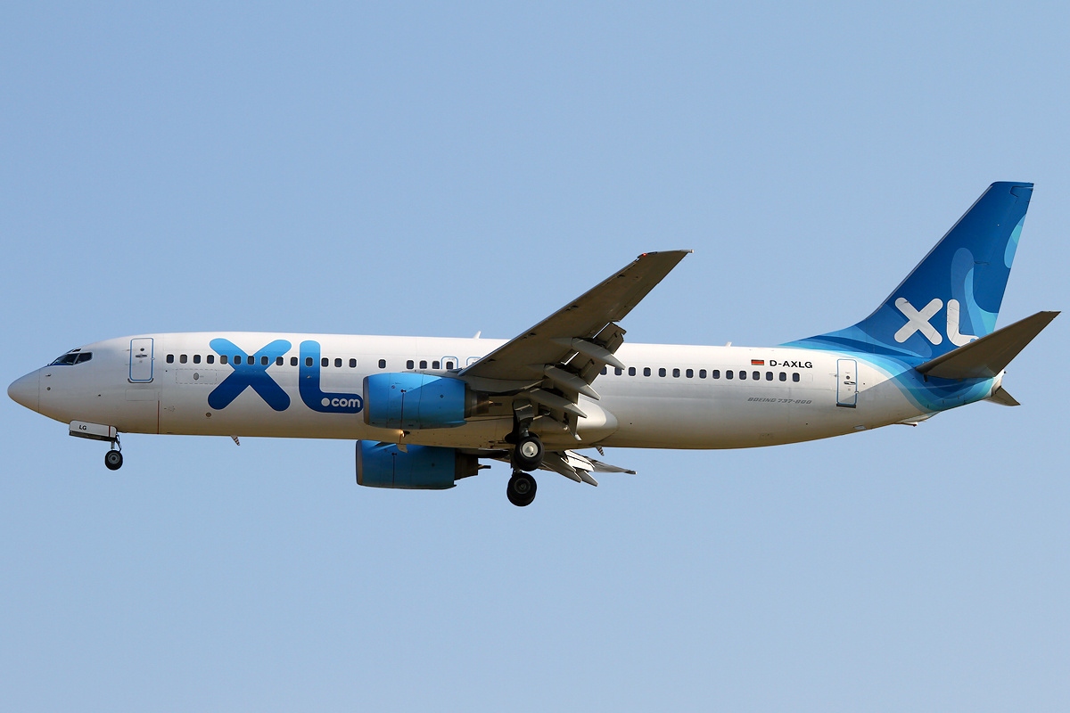 File:Boeing 737-8Q8, XL Airways AN1909807.jpg - Wikipedia