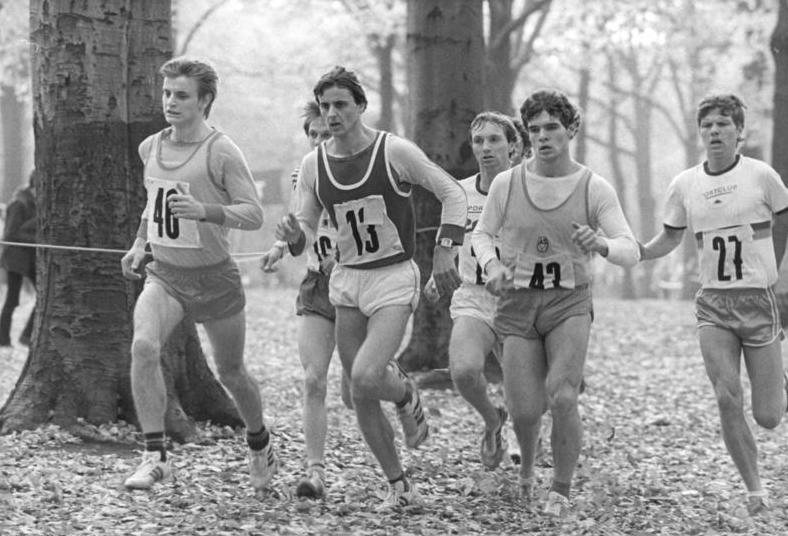 File:Bundesarchiv Bild 183-1982-1114-010, Frank Heine, Rainer Wachenbrunner.jpg