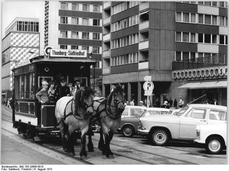 File:Bundesarchiv Bild 183-L0806-0010, Leipzig, Pferdestraßenbahn.jpg